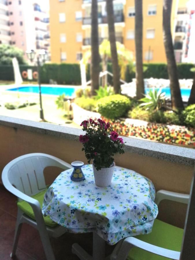 Fuengirola Apartamento Vacacional Mediterraneo Real Esterno foto